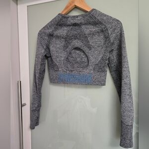 Gymshark Flex Crop Top Long Sleeve Light Gray Marl Cutout and Blue Logo Size M